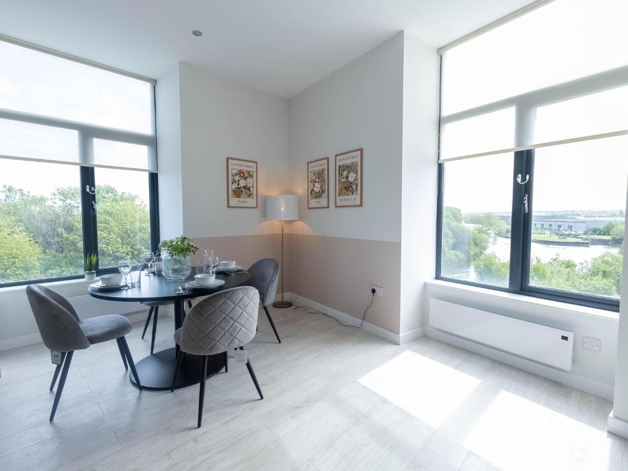Leeds Haven Niche 1 2 Bedroom Apartments With Cityscape Views By Belvilla エクステリア 写真