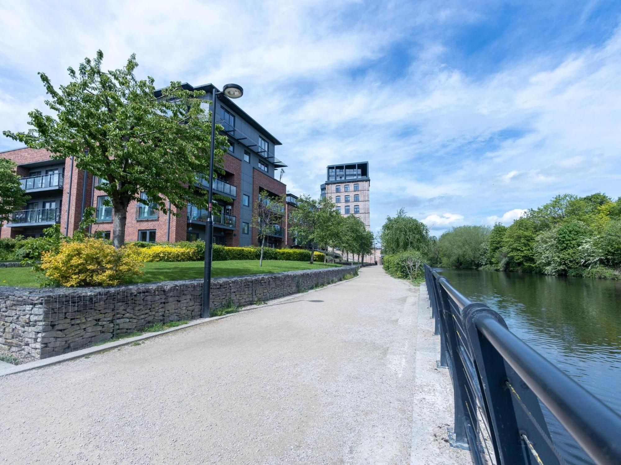 Leeds Haven Niche 1 2 Bedroom Apartments With Cityscape Views By Belvilla エクステリア 写真